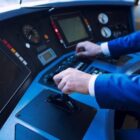 Nghề lái tàu chỉ thực sự phù hợp với những ai chịu được áp lực công việc lớn