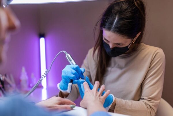 Du học nghề nail tại Đức không khó nếu bạn sẵn sàng học tiếng và theo đuổi lộ trình đào tạo chuẩn châu Âu